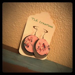 Circle, Faux leather Earrings